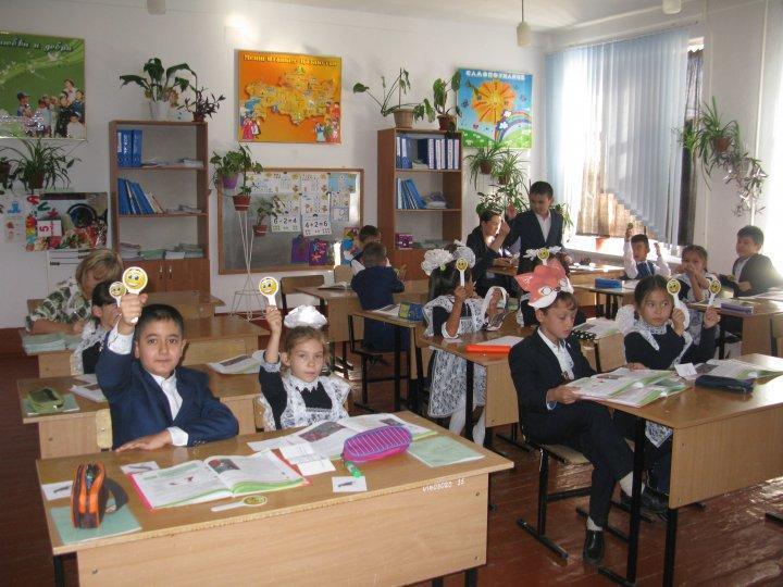 Открытый урок по литературе в 3 классе «А». Басня Крылова Ворона и лисица.